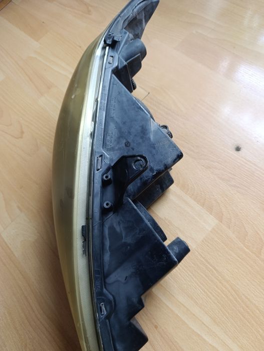 Продам фарыКамри 30