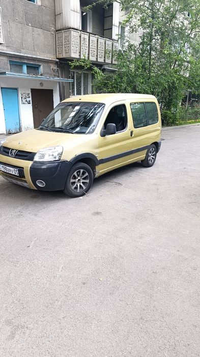 Пежо партнер в россрочку