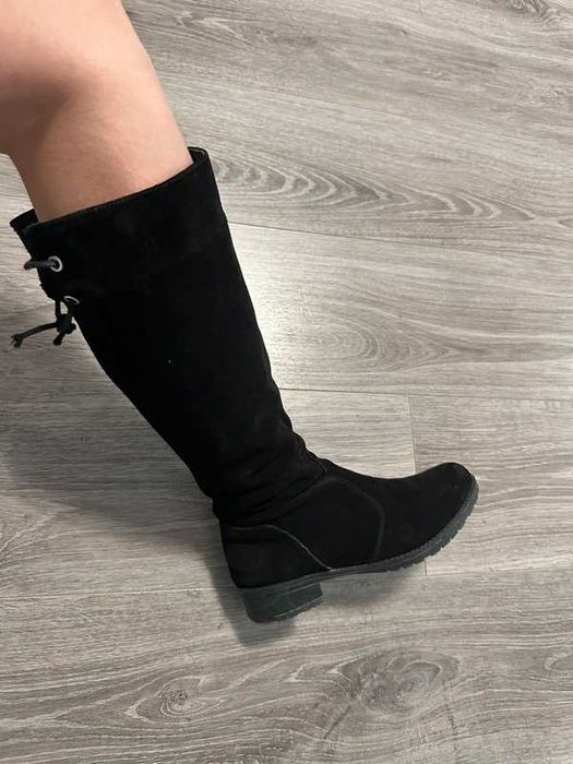 Gizme din piele intoarsa