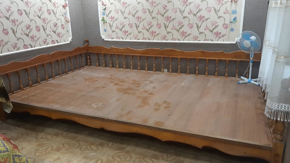 Тапчан продам  состояние отлично