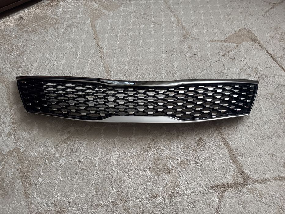 Решетка радиатора Kia Optima 2016