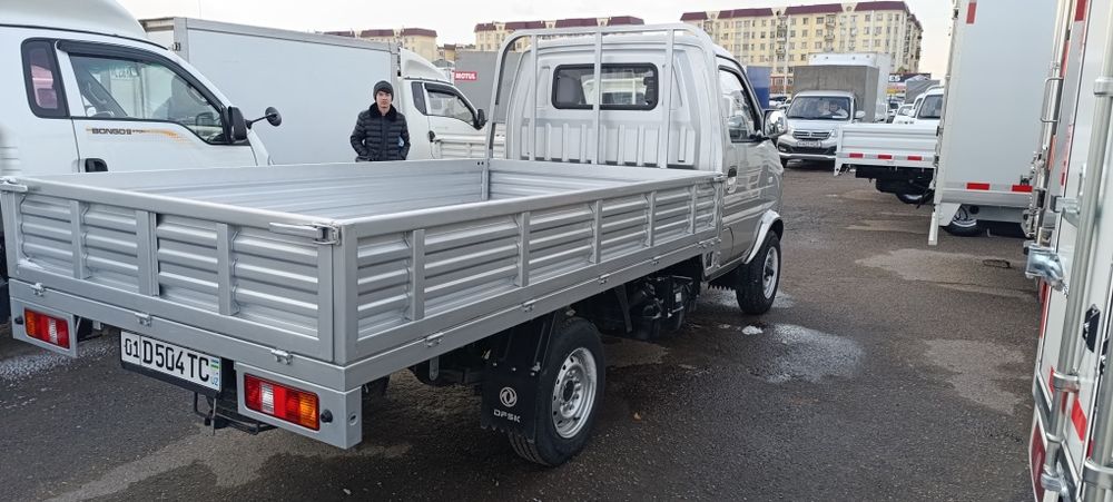 Dong feng 2024 yil 12500 $ kami bor