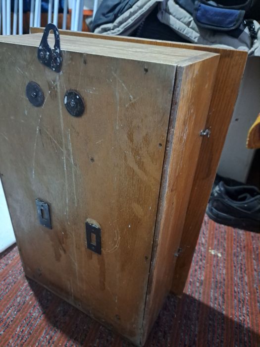 Старинные часы Янтарь