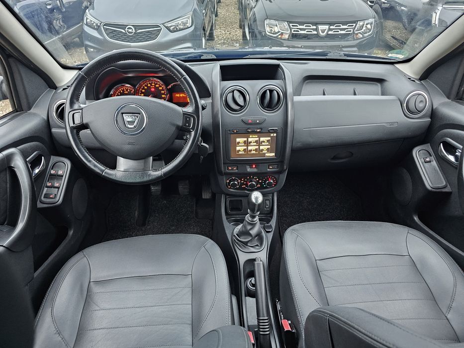 Dacia Duster ~ Benzina  ~2014 ~ Prestige ~