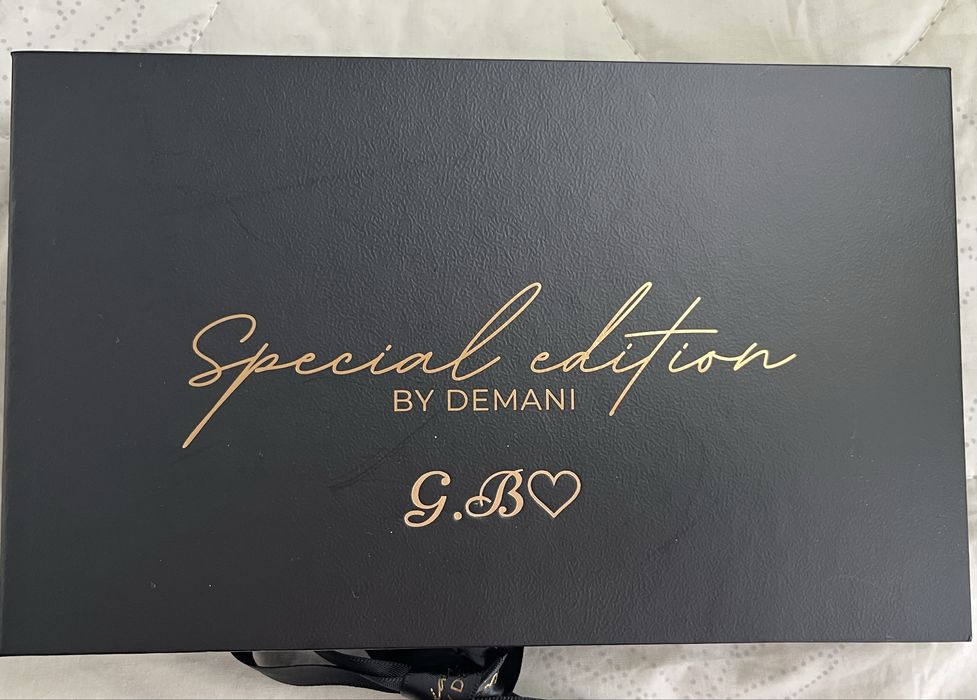 Кейс / Case by Demani