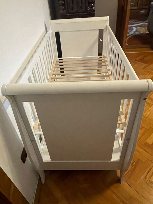 Patut lemn cu sertar nefolosit