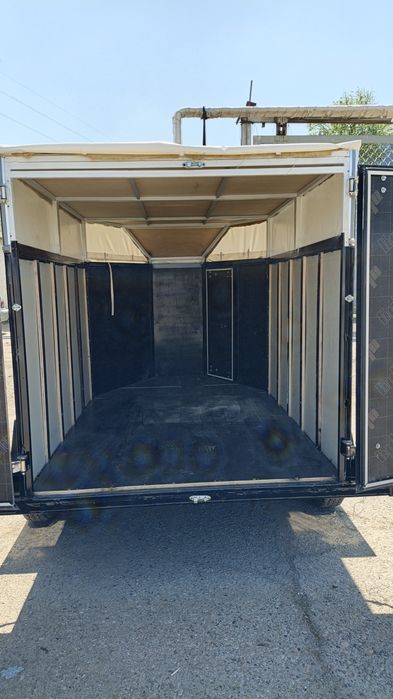 Прицеп легковой  фургон