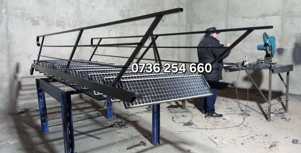 Scara metalice zincate