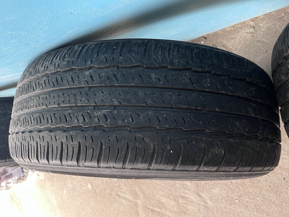 Продам шины летние 235/55/18