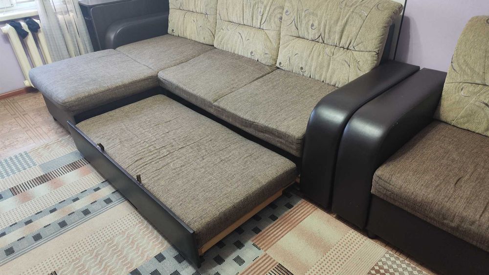 Диван угловой раскладной с креслом