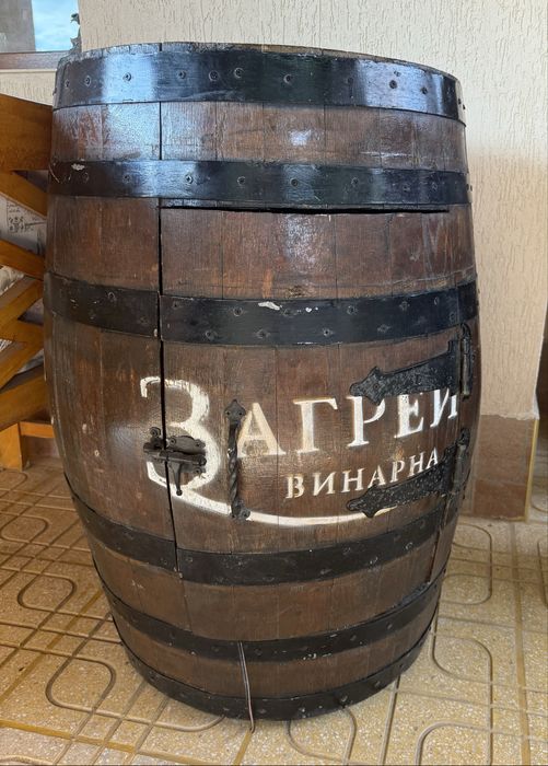 Бъчва шкаф с рафт за напитки