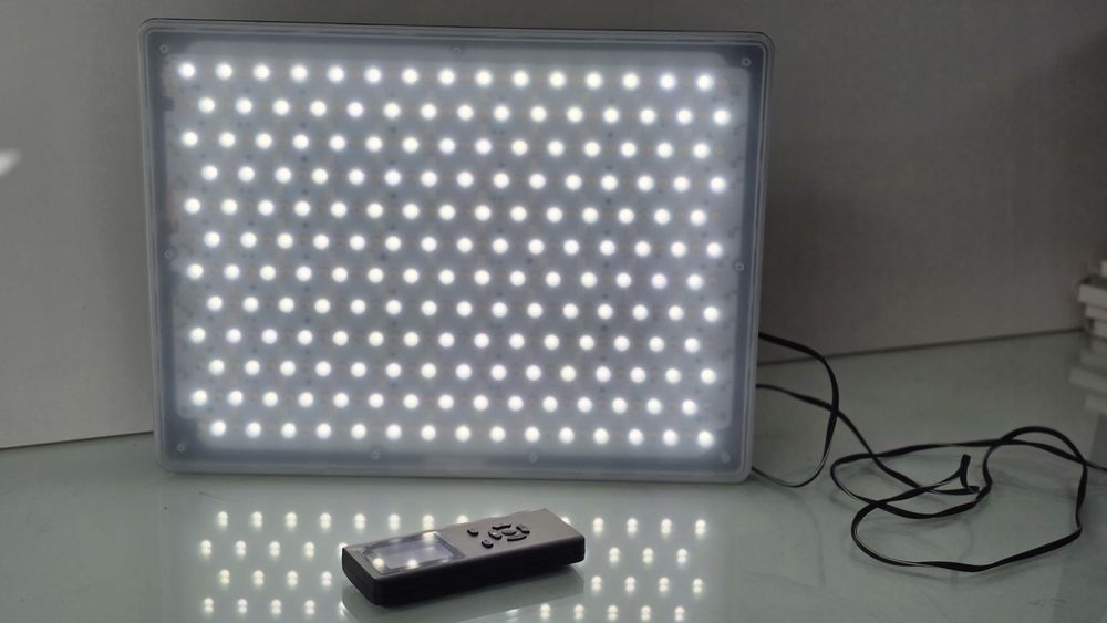 Lampa foto video Yongnuo yn600