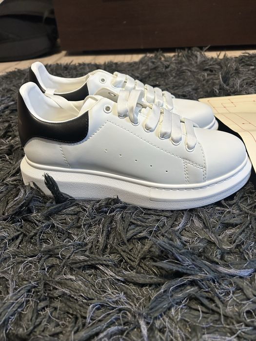 Alexander Mcqueen
