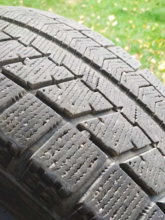 Зимние шины на авто