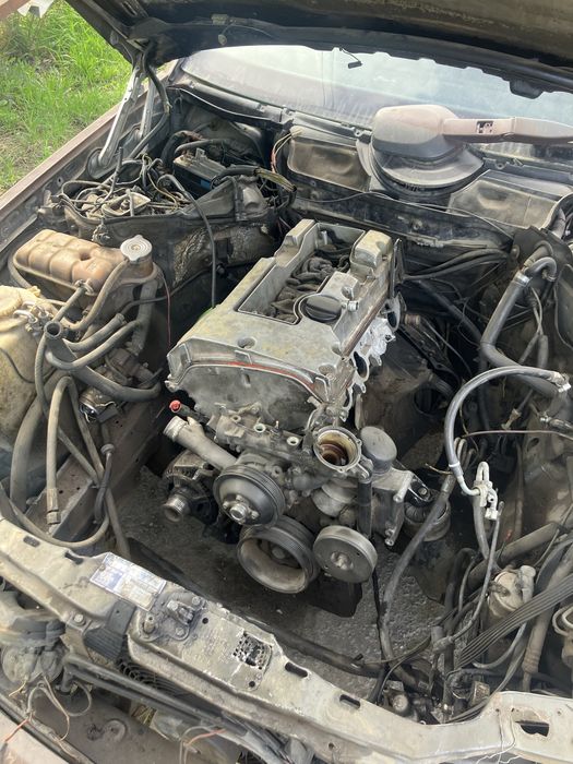 Продам w124 не на ходу