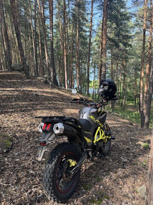 Продам мотоцикл 300кубов