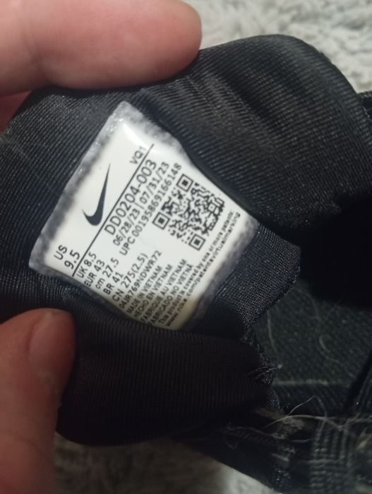 Adidasi nike running