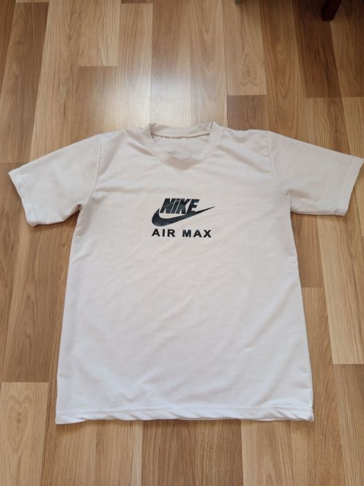 Nike бяла тениска