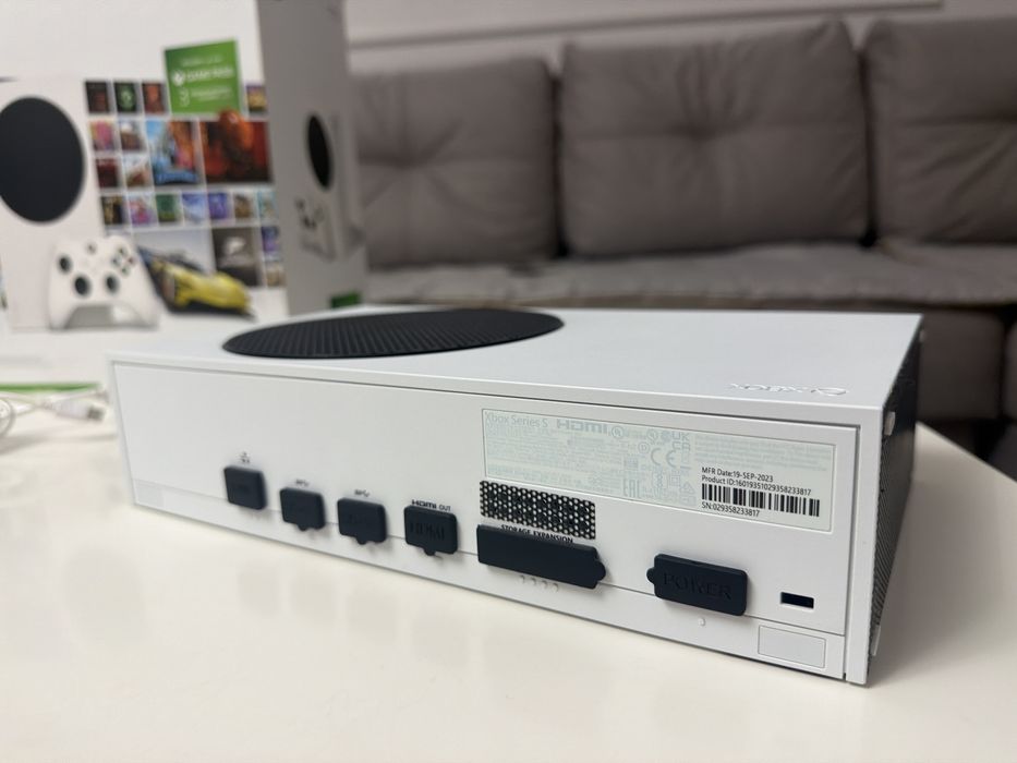 Xbox series S, в отличном состоянии