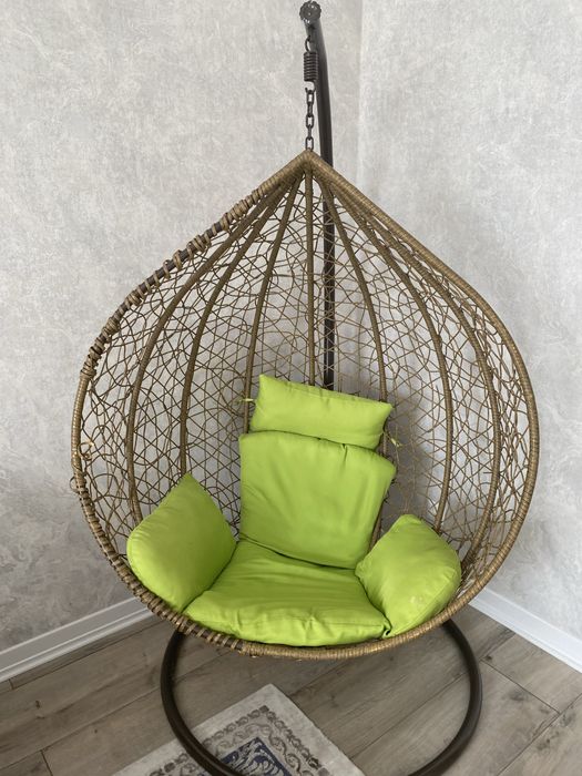 Подвесное кресло качеля