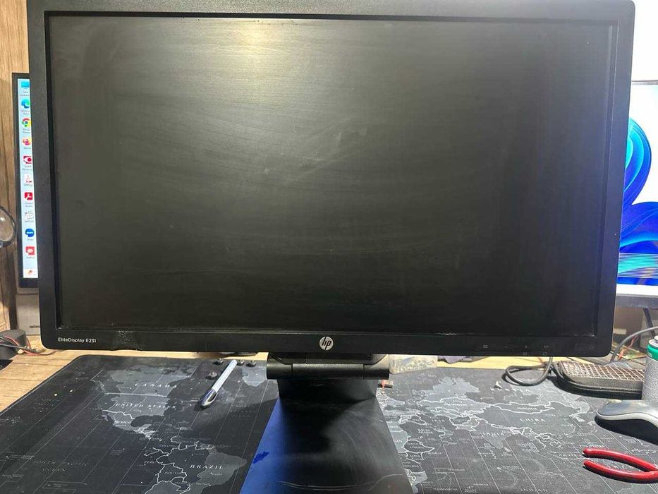 Kompyuter komplekt sotiladi