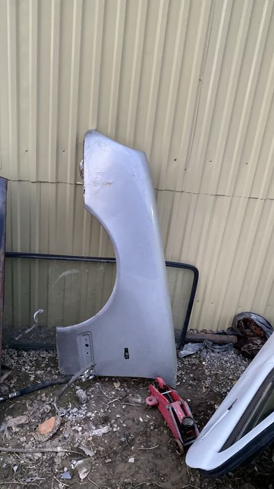 Запчасть на мерседес