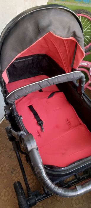 Коляска прогулочная 25000