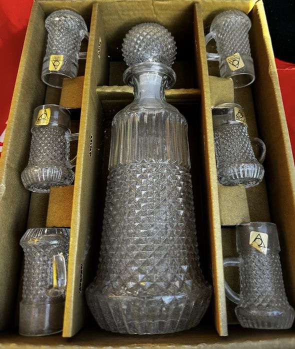 Сервиз„Mazurka“ Oberglas Austria Гарафа + 6 чашки Оригинална кутия