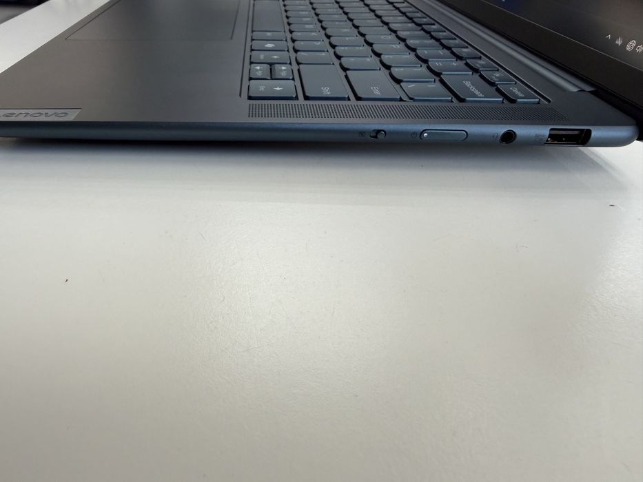 Laptop Lenovo Yoga Pro 7 14AHP9 cu factura+garantie