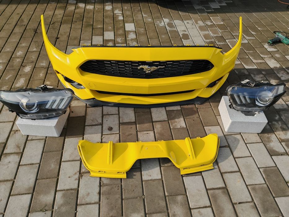 Bara fata completa  faruri Ford Mustang 2018