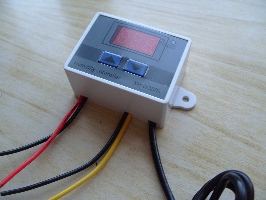 Влагоконтролер, влагорегулатор XH-W3005.  Българско ръководство