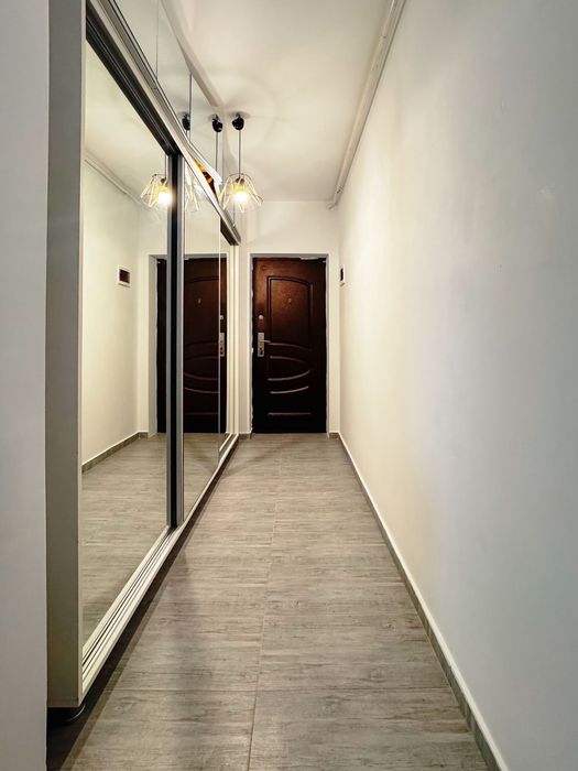 Apartament 2 camere decomandat + loc parcare inclus