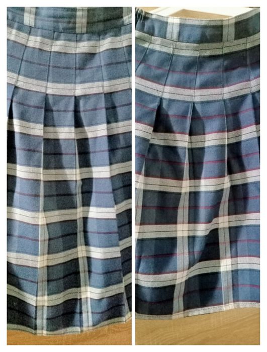 Продам школьные юбки бином