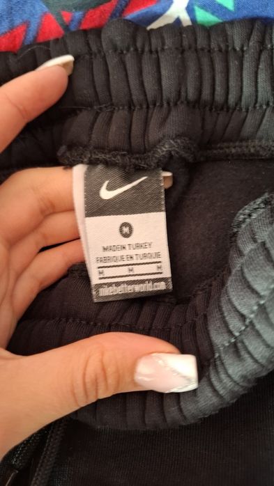 Nike ватирано долнище