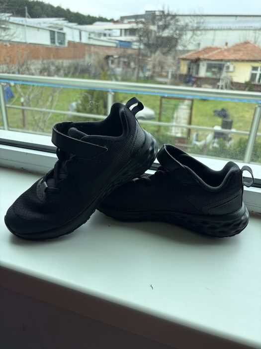 Детски маратонки NIKE RUNNING