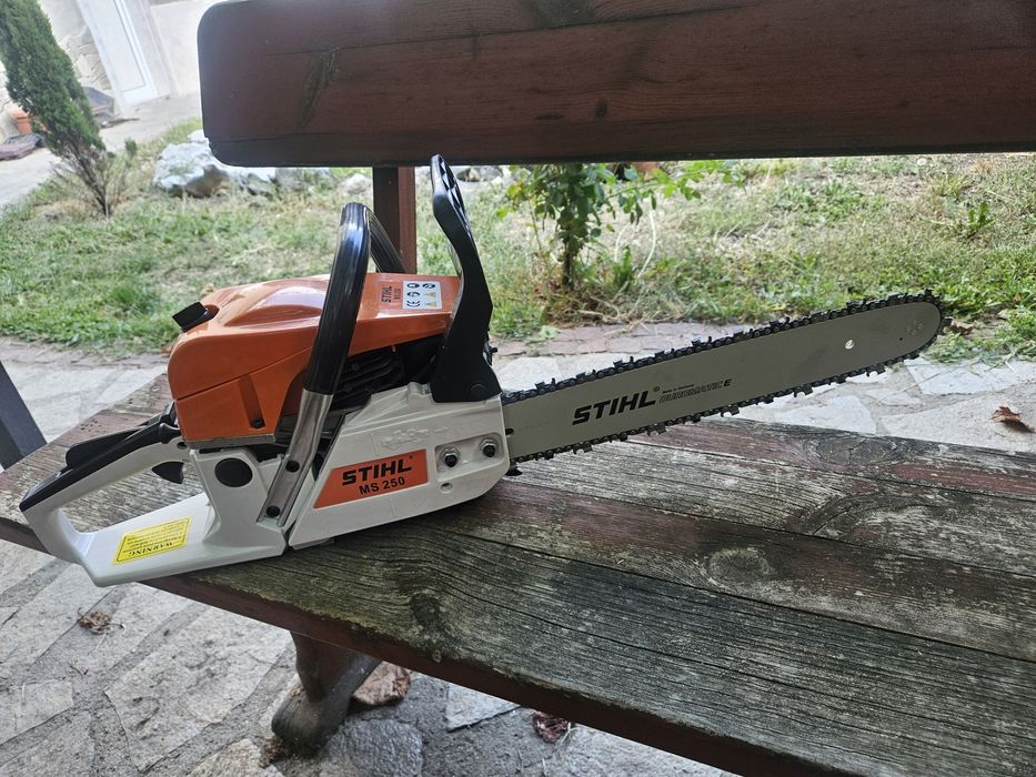 STIHL MS 250 Нова