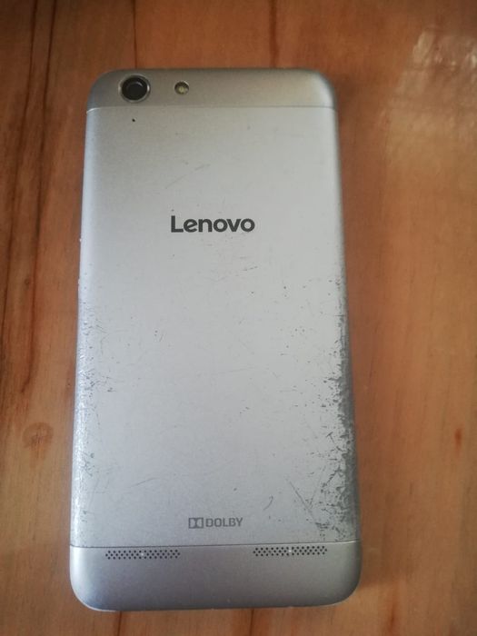 Продам  2 телефона на запчасти