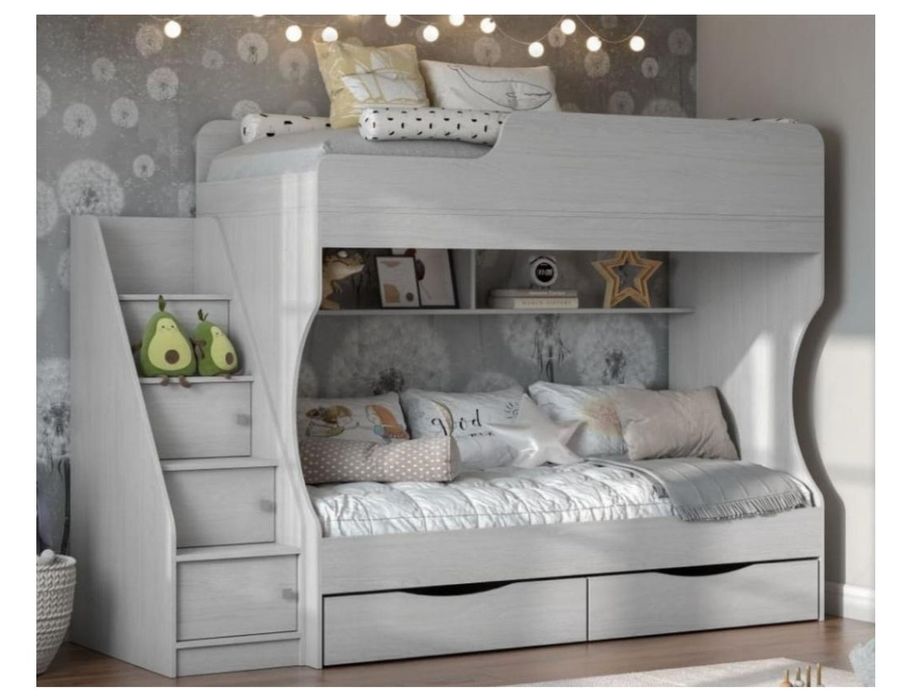 Кровать двухъярусная