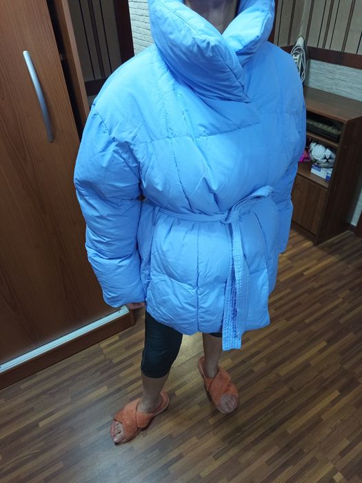 Пуховик женский продаю