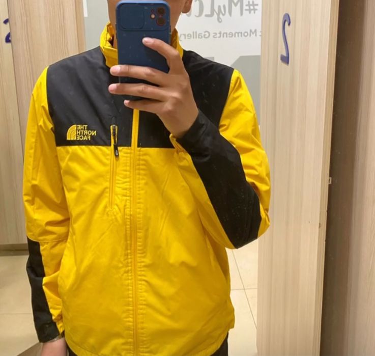 Куртку демисезионка North Face (оригинал)