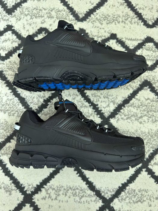 Nike Zoom Vomero Roam Triple Black Marimea 43 Noi Fara Cutie Impermeabil Ploaie Munte
