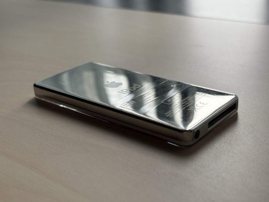 iPod nano 1 (A1137)