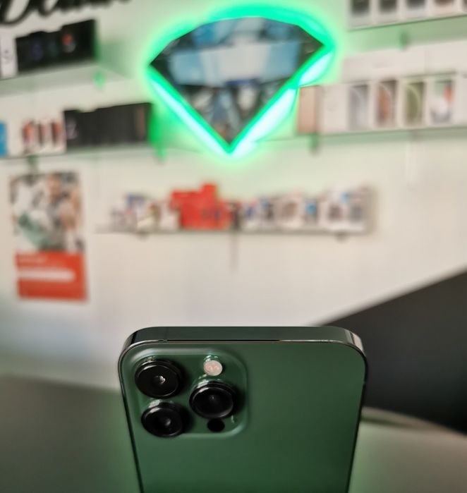 Iphone 13 Pro / Alpine Green / DeluxGSM