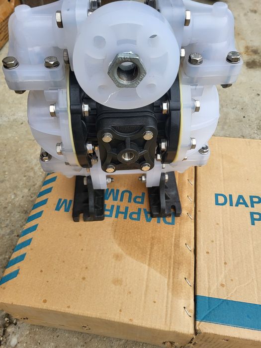 2 Pompe cu diafragma la pret de 1