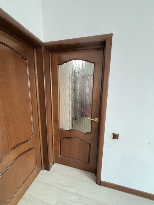 Продам межкомнатные двери