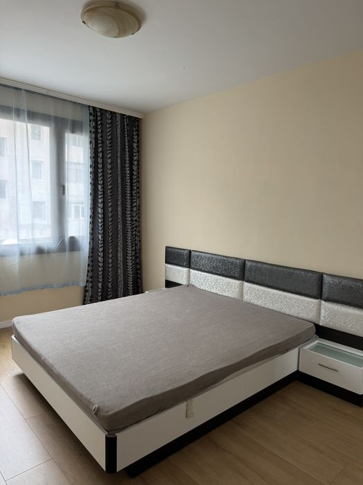 Продава се Тристаен апартамент в Варна, Автогара - 86 кв.м за 9 €/кв.м - Снимка #4