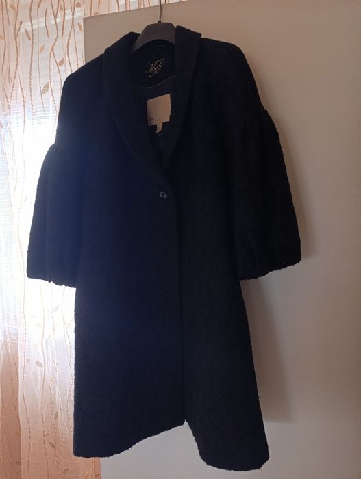 Черно палто Манго