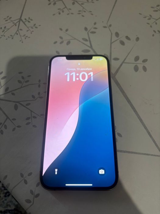 Продам айфон 12 про макс