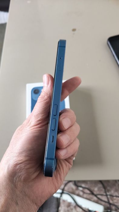 iPhone 13 128GB Blue