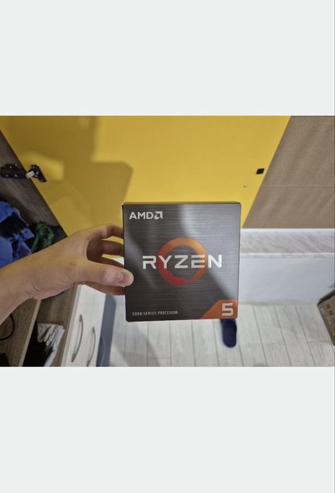 Бял Гейминг Компютър RTX 3060 Ti / Ryzen 5600 - С гаранция